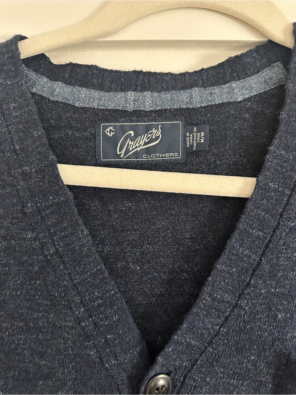 Grayer’s Men's Navy V-Neck Cardigan Sweater - Picture 2 of 3